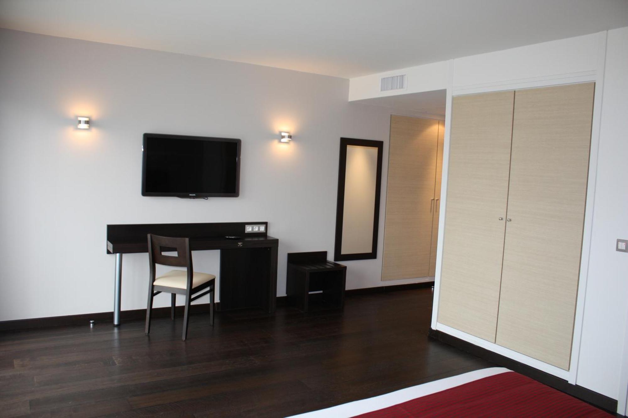 Logis Hotel Terre De Loire Belleville-sur-Loire Kültér fotó
