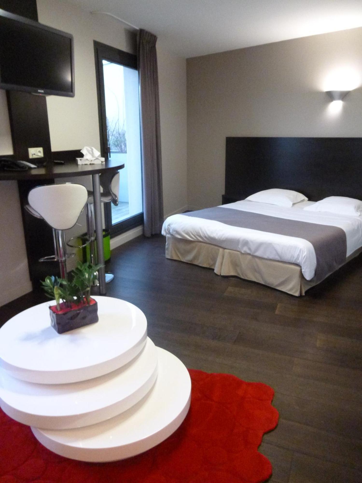 Logis Hotel Terre De Loire Belleville-sur-Loire Kültér fotó