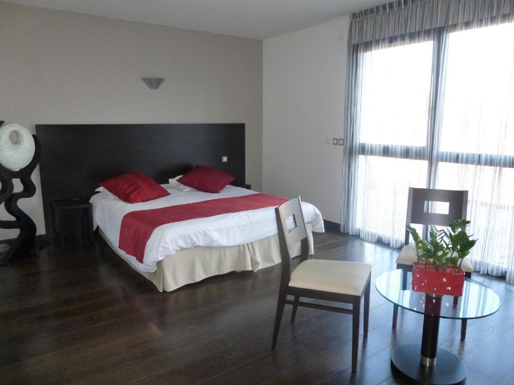 Logis Hotel Terre De Loire Belleville-sur-Loire Szoba fotó