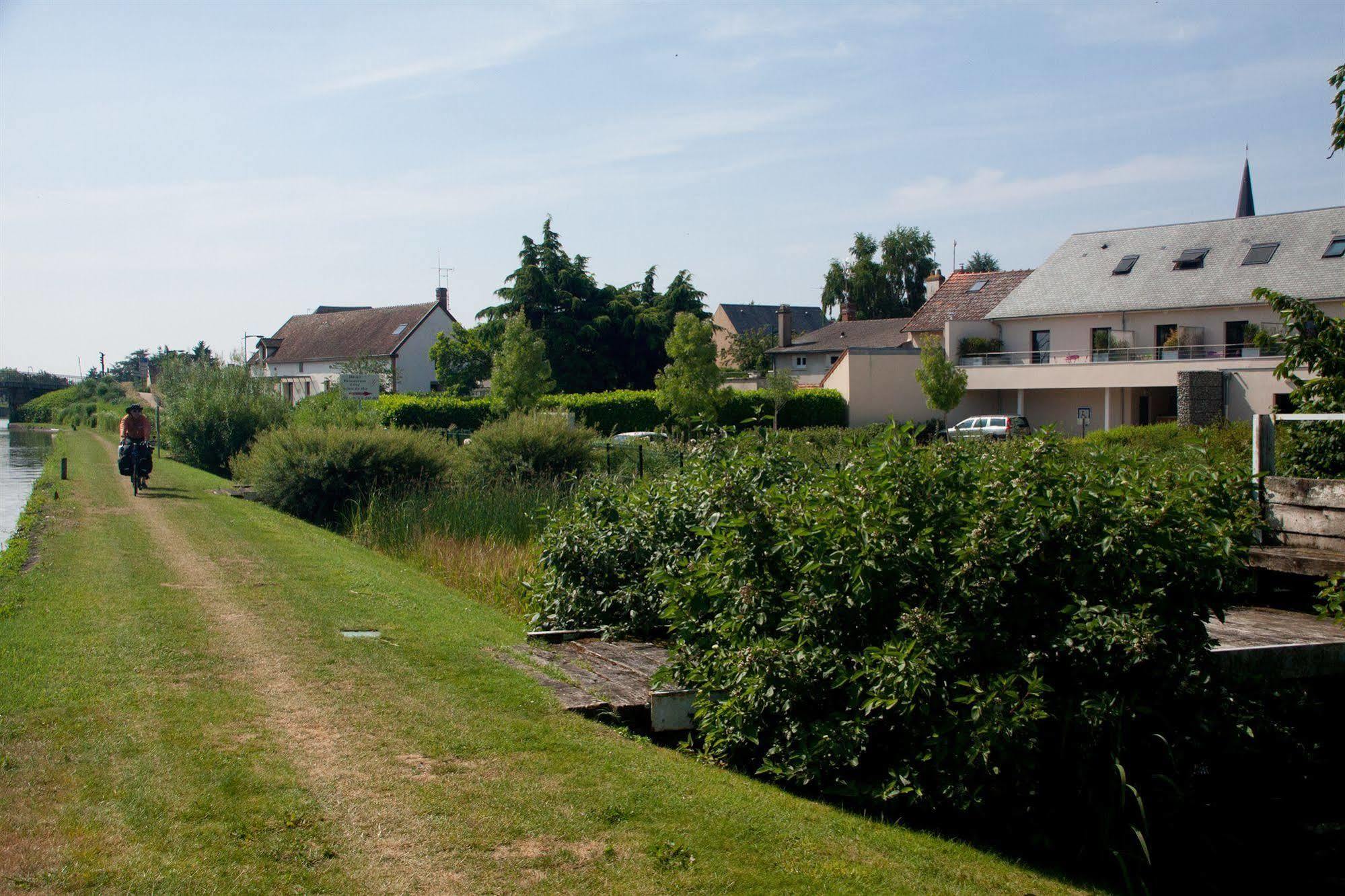 Logis Hotel Terre De Loire Belleville-sur-Loire Kültér fotó